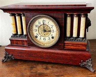 Seth Thomas wooden mantel clock	11.5  x 18  x 7in	HxWxD
