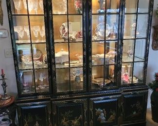 Chinoiserie Black Japanned Lighted Breakfront China Cabinet