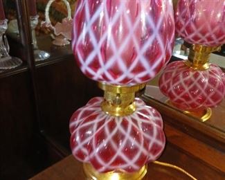 Cranberry glass Electric table lamp