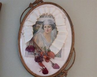 Beautiful Victorian frame with fashion