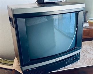 Vintage Sony TV $75