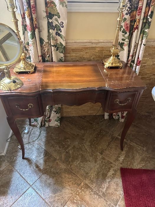 Nice antique dressing table