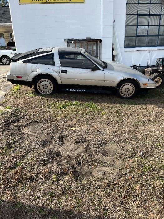 1984 Nissan 300Z Turbo Anniversary Edition. Everything there.