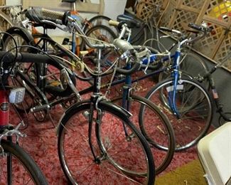 Nice assortment of vintage Bikes