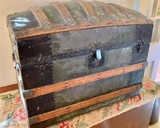 vintage trunk
