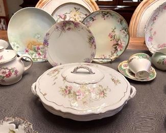 Vtg. Hand painted plates and more 