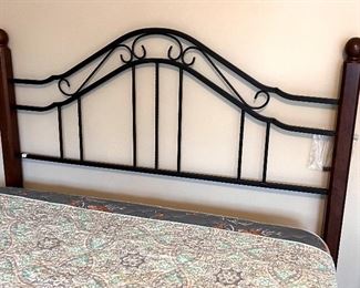 Queen head board 
