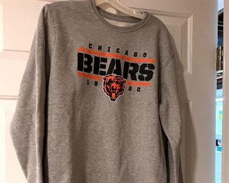 New Chicago Bears sweat shirt