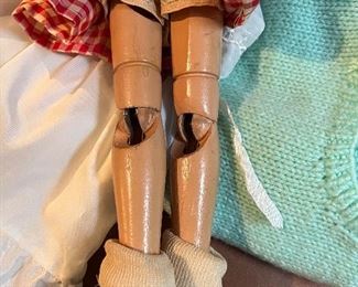 Per clients request, this doll is only 30% off  Vtg. German large Schoenhut doll - fully jointed 