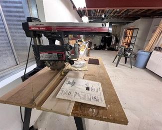 Craftsman 10" Radial Saw w/table