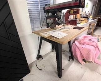 Craftsman 10" Radial Saw w/table