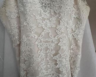 Wedding dress 