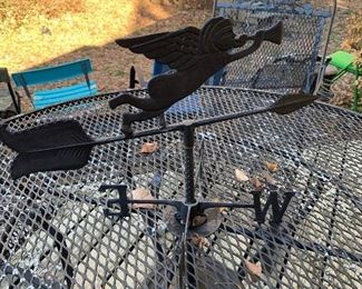 Angel weather vane