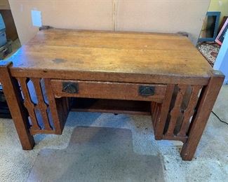 Large Mission oak desk
