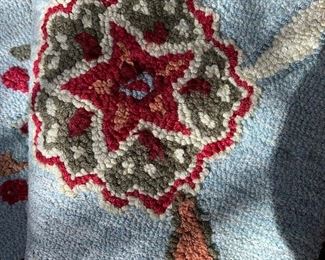 5x7 Marietta area rug