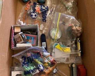 More small, vintage toys