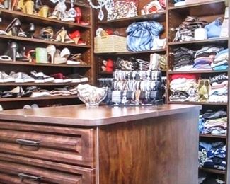 Ton sof Designer Clothing, Handbags & Shoes