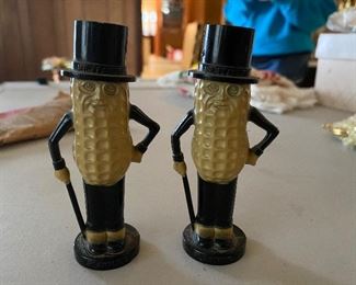 Mr Peanut Planter's salt and pepper shakers