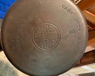 Griswold cast iron skillet