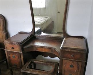 1920's Mahogany Vanity w/ Mirror & Bench