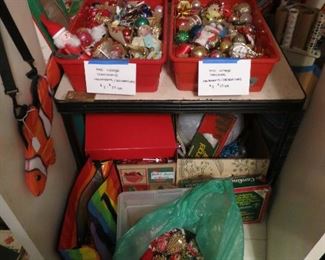 TONS of Xmas Ornaments!
