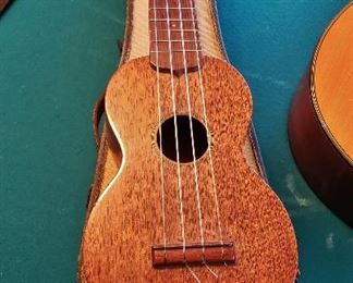 1930's Martin & Co. Ukelele w/ Original Slide-In Case