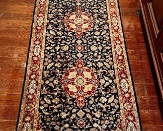 Harvard Collection Runner 