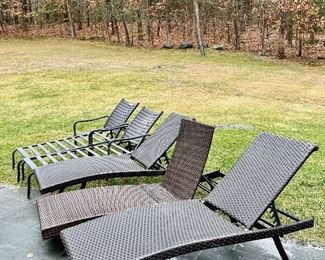 Adjustable Lounge Chairs