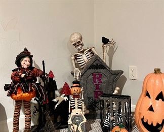 Halloween Decor