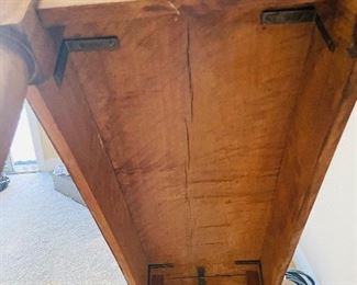 7_____$295
Walnut Handmade Table
50Wx20Dx29H