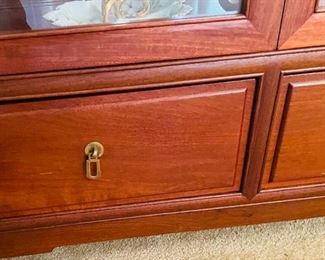19_____$800 Rosewood Glass Curio
36Wx16Dx72H