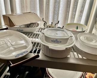 Lots of Kitchenware.