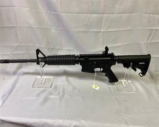 SMITH & WESSON M&P-15 5.56 SEMI AUTO RIFLE