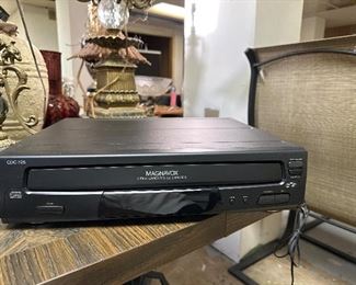 Magnavox five disc carousel cd changer