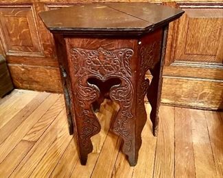 Antique hexagon, Moroccan style table