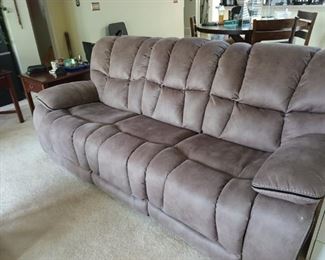 Electric reclining sofa