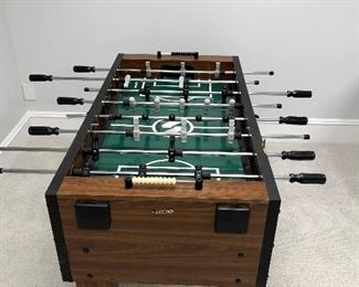 FOOS BALL