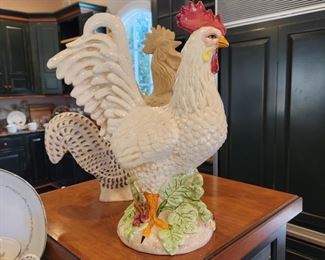 Rooster Statue