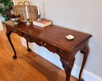 Henkel-Harris Console