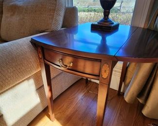 Hickory Chair Drop Leaf Table with Inlay