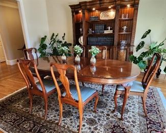 Elegant Dining Table and Chairs