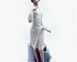LLADRO NURSE