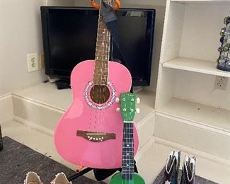Debutante pink guitar 