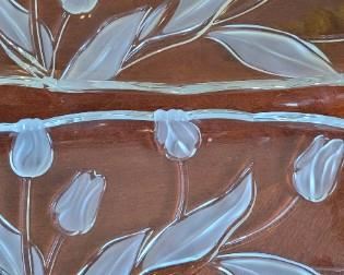 Mikasa tulip design serving bowls 