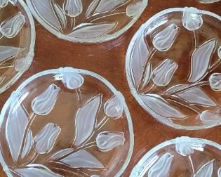 Mikasa tulip design dessert/salad bowls