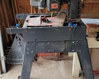 Band saw