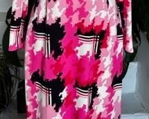 Beautiful 1970s Graphic Maxi Dress 