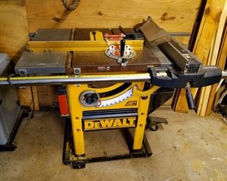 DeWalt 10” Table Saw #DW746 w/Wheeled Base & Incra Miter #1000!