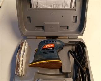Ryobi #CFS1500 Corner Cat Finishing Sander!