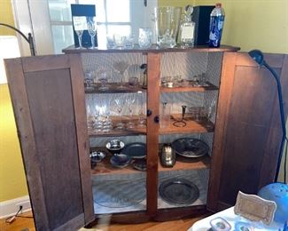 Vintage Farmhouse Cabinet w/ Amber Knobs!